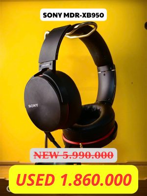 Sony MDR-XB950 là mẫu tai nghe cũ giá rẻ cực kỳ nổi tiếng với khả năng tái tạo âm bass mạnh mẽ, dành cho những ai yêu thích nhạc EDM, HipHop hay Dance.