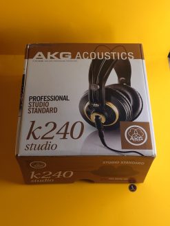 AKG K240 Studio Fullbox – Tai nghe semi-open huyền thoại cho phòng thu và nghe nhạc chi tiết