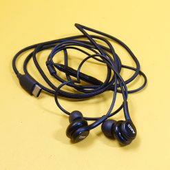 Tai nghe AKG In-Ear Type-C cũ - Âm thanh cân bằng, mic đàm thoại, tương thích USB-C