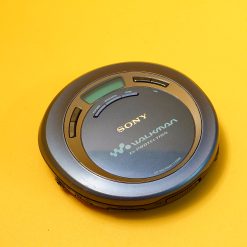 Máy nghe nhạc CD - Walkman D-E666 cũ Nobox - thiết kế nhỏ gọn, nghe CD tiện lợi